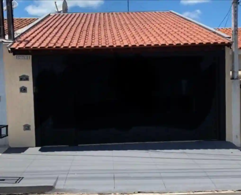 Casa  à venda, 180m² — foto 1 de 13