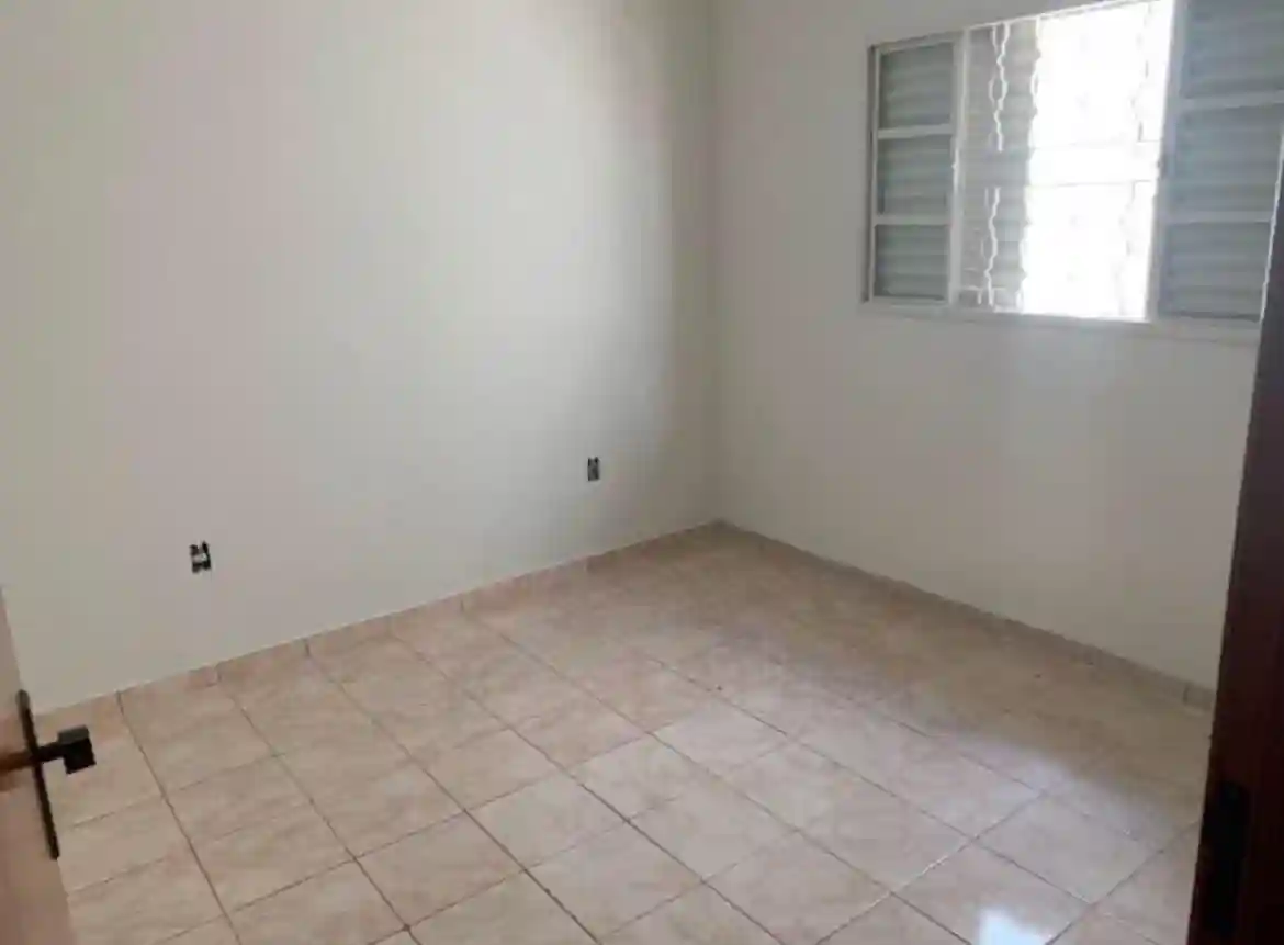 Casa  à venda, 180m² — foto 7 de 13