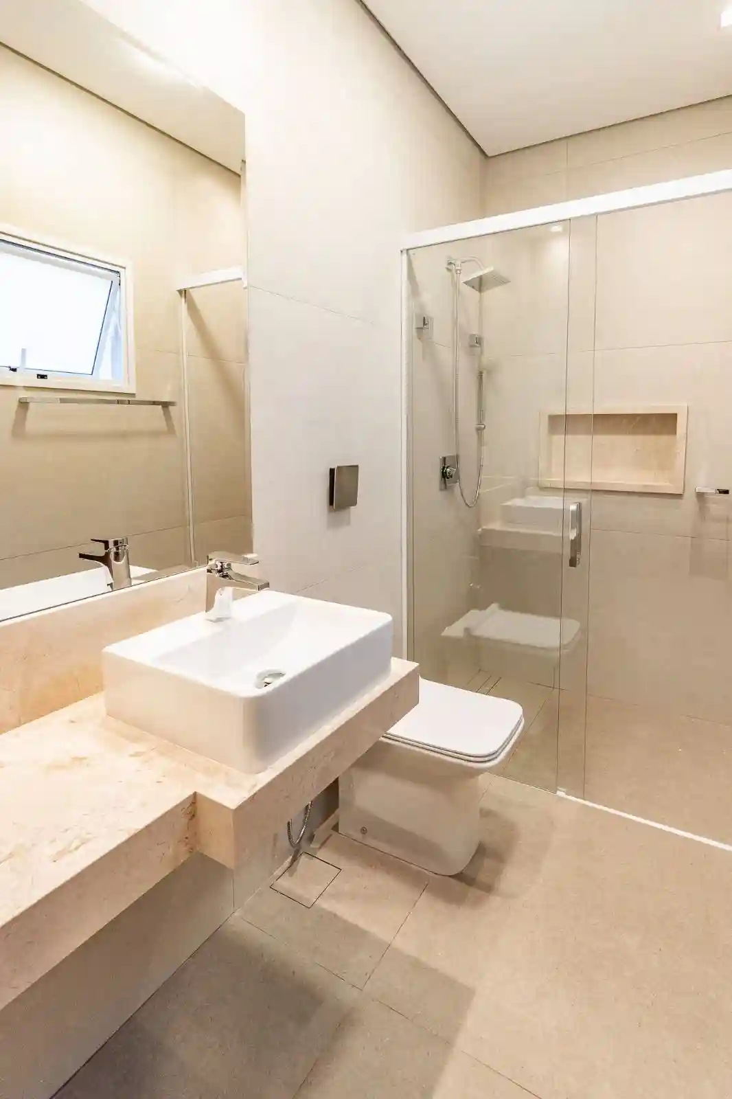 Casa de Condomínio com 3 quartos à venda, 300m² — foto 6 de 16