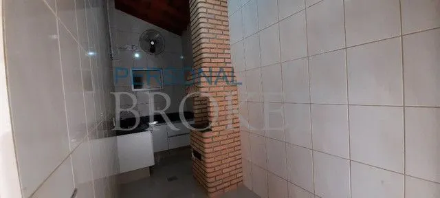 Casa à venda — foto 4 de 4
