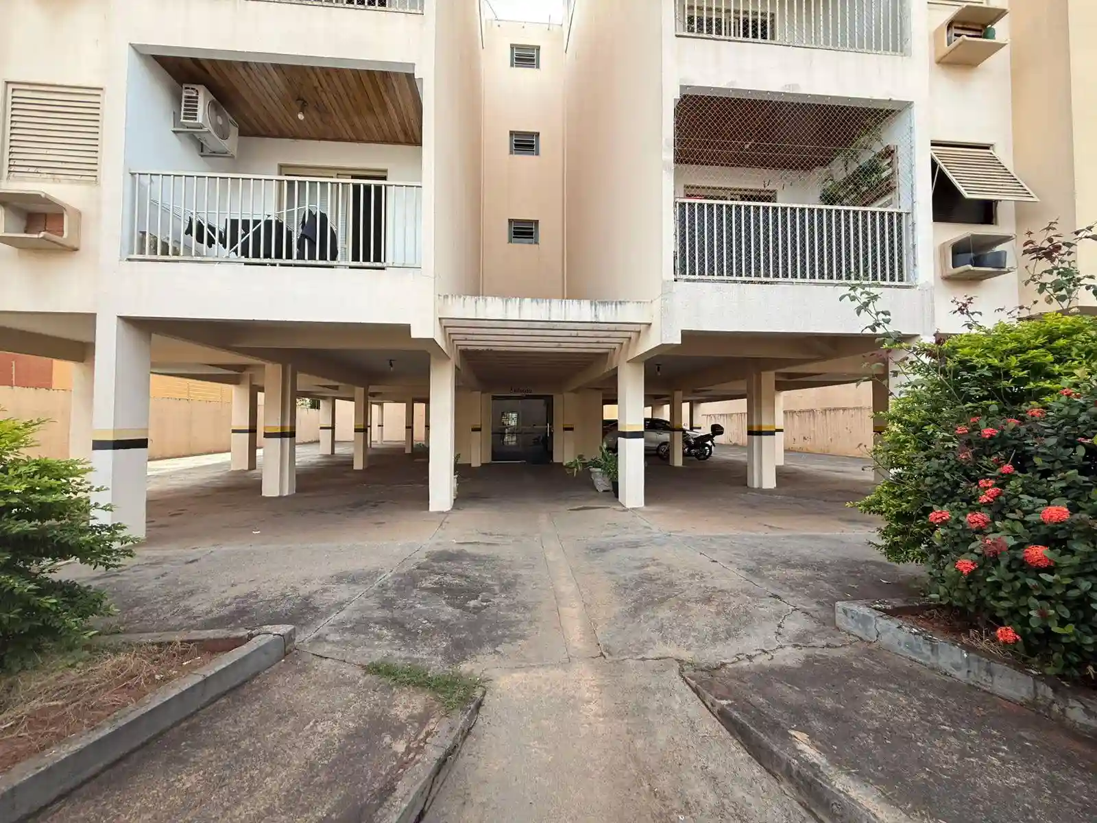 Apartamento com 2 quartos para aluguel, 85m² — foto 3 de 17