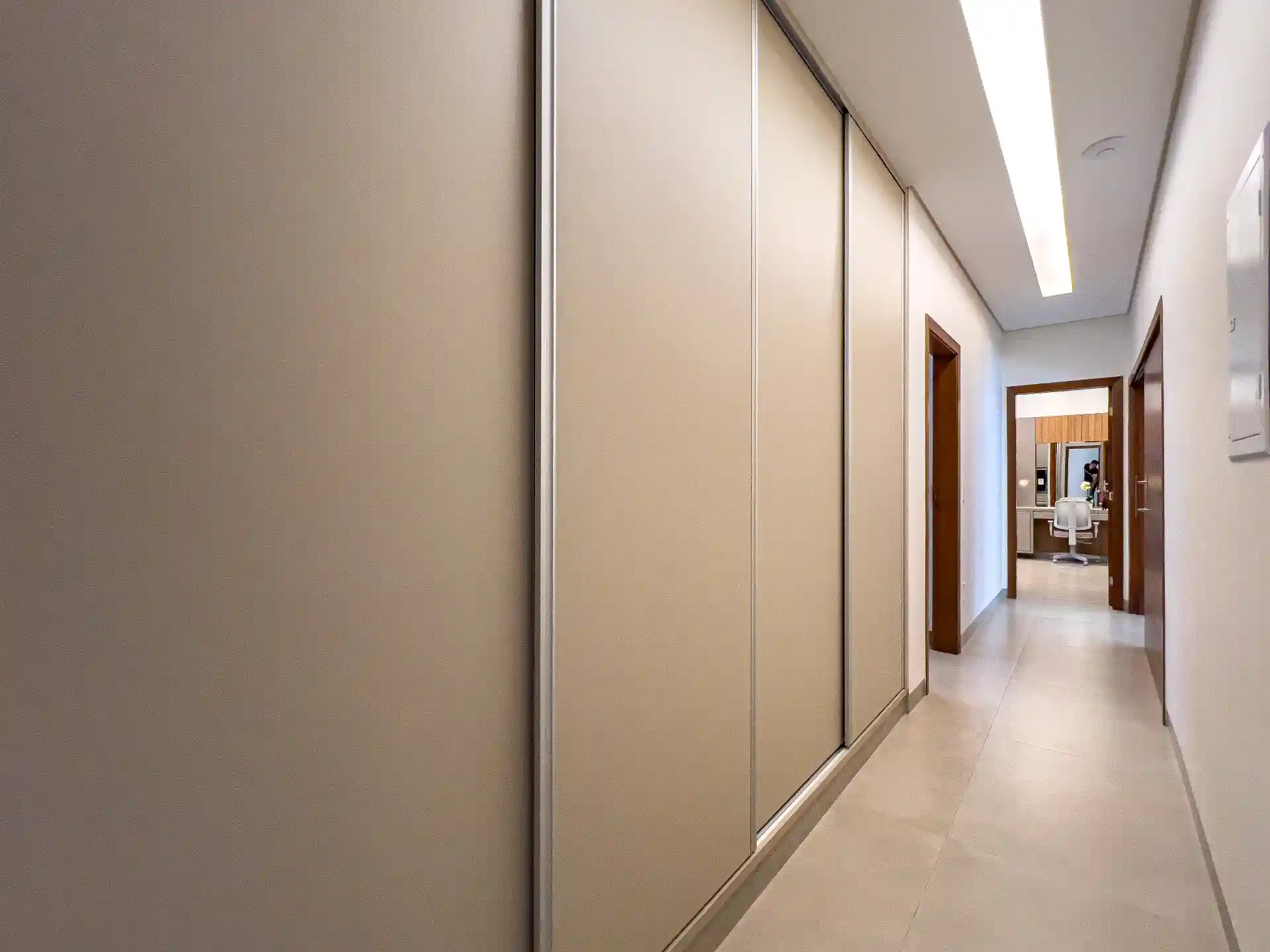 Casa de Condomínio com 4 quartos à venda, 380m² — foto 3 de 30