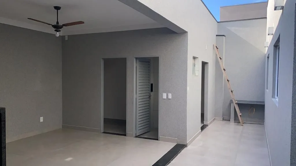 Casa com 2 quartos à venda, 200m² — foto 9 de 11