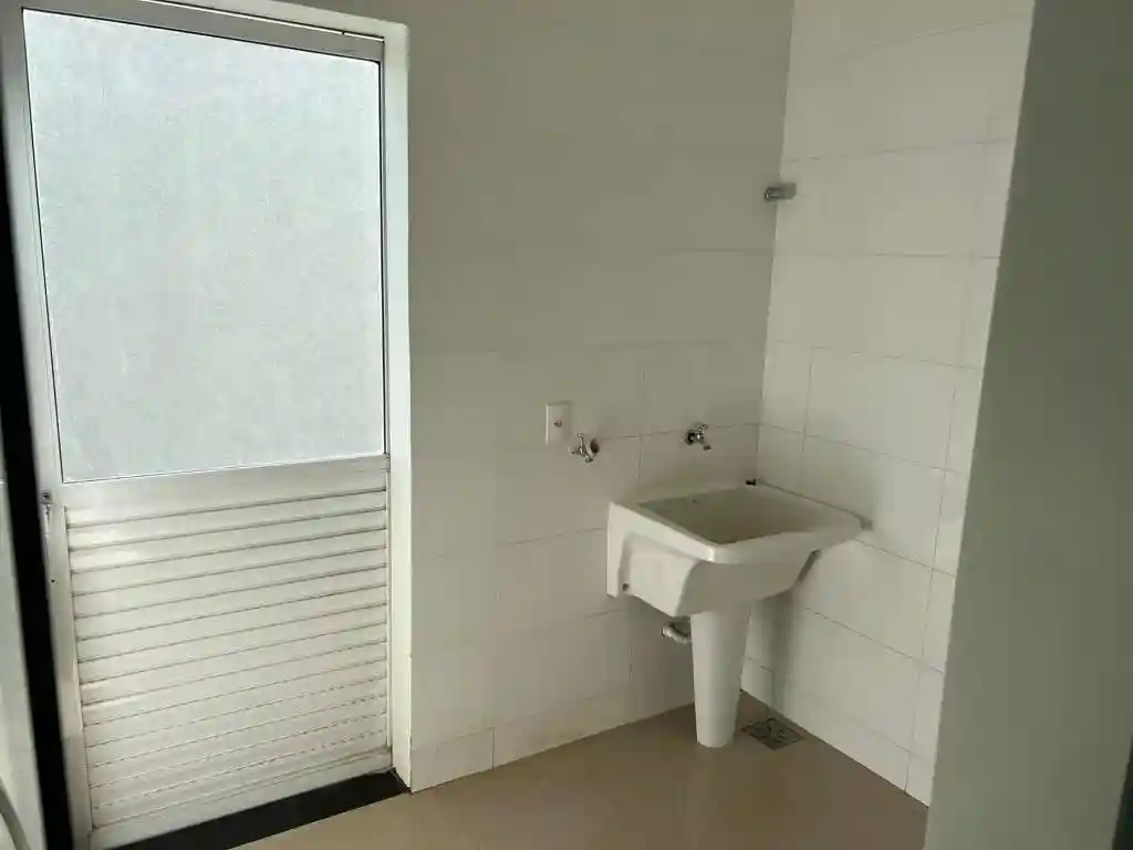 Casa de Condomínio com 3 quartos à venda, 275m² — foto 10 de 26