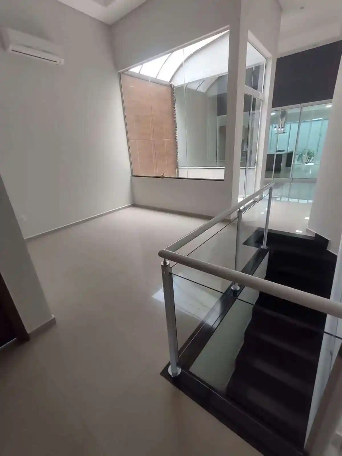 Casa de Condomínio com 3 quartos à venda, 275m² — foto 16 de 26