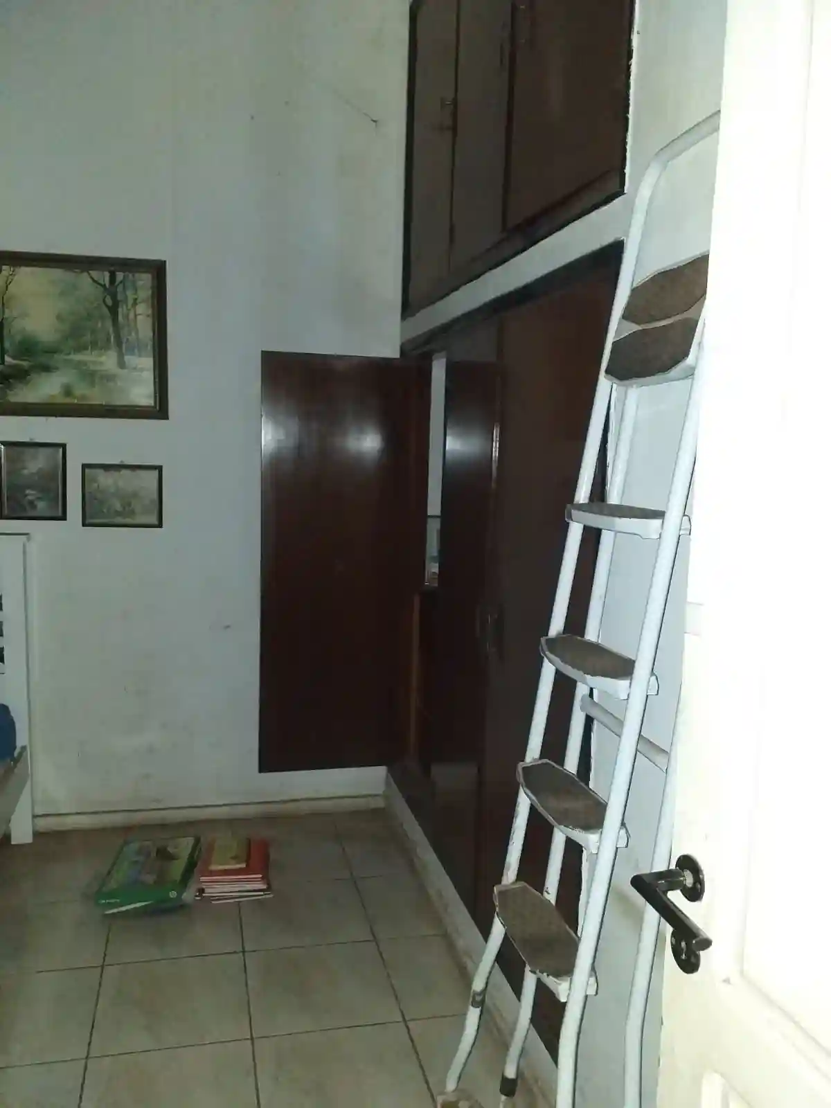 Casa com 4 quartos à venda, 180m² — foto 4 de 8