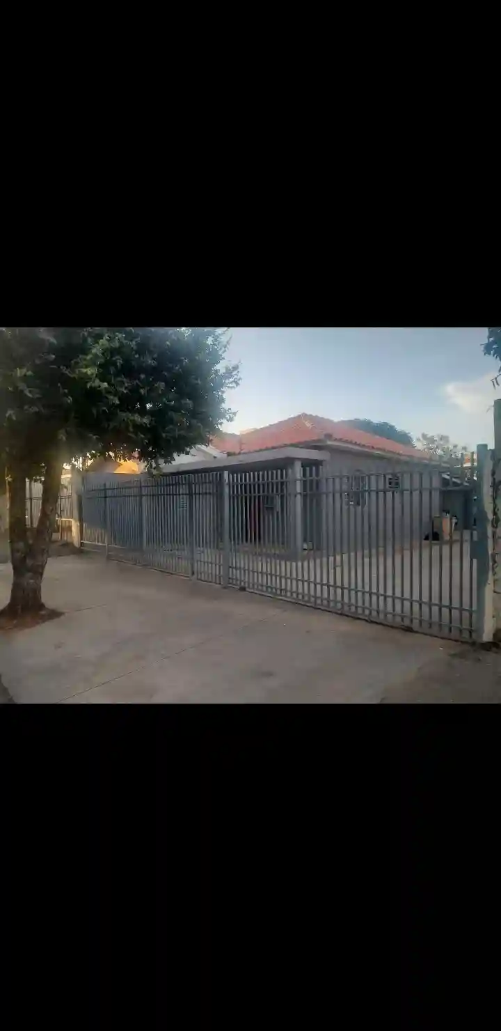 Casa com 2 quartos à venda, 297m² — foto 6 de 6
