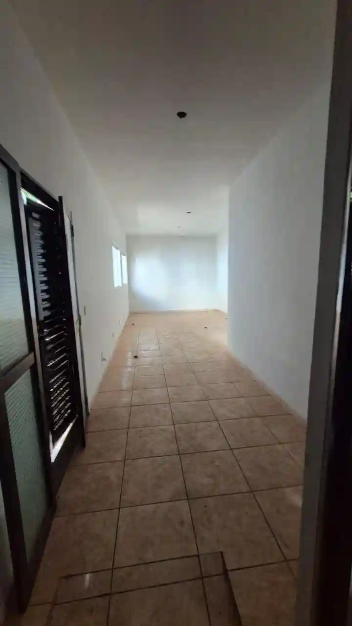 Casa Comercial  à venda, 330m² — foto 12 de 19