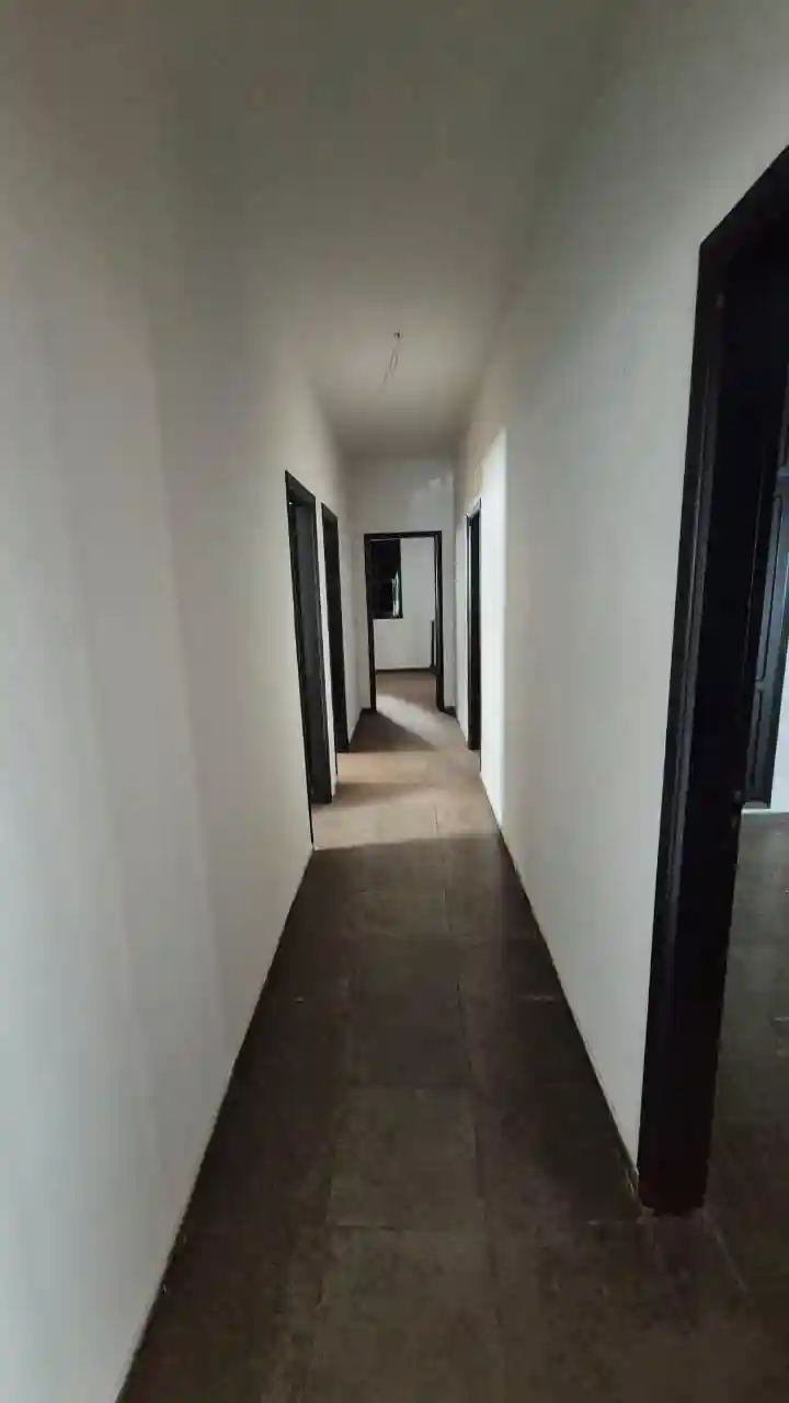 Casa Comercial  à venda, 330m² — foto 15 de 19