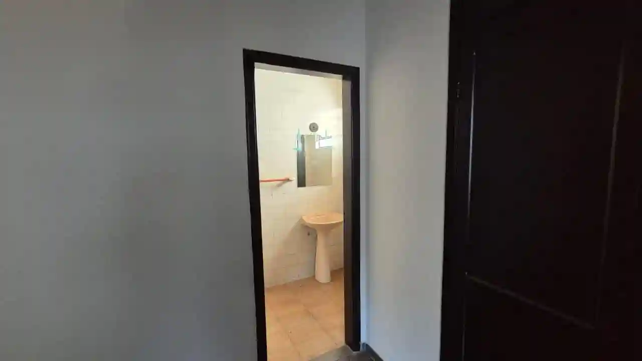 Casa Comercial  à venda, 330m² — foto 7 de 19