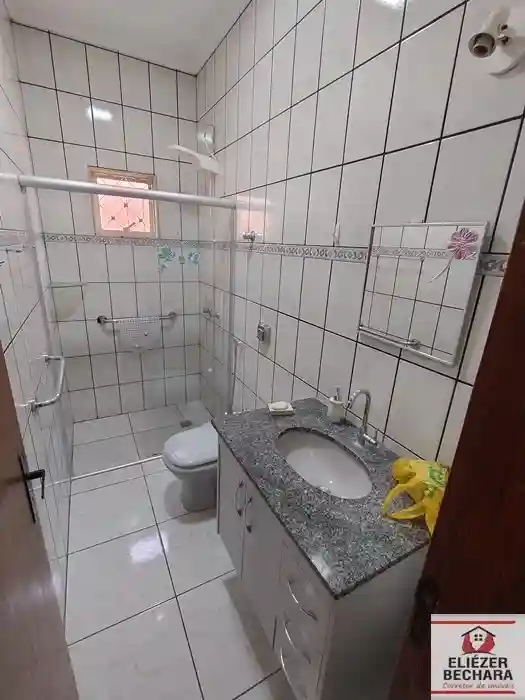 Casa com 3 quartos à venda, 220m² — foto 31 de 42