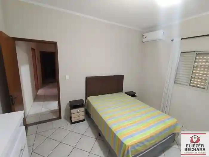 Casa com 3 quartos à venda, 220m² — foto 27 de 42