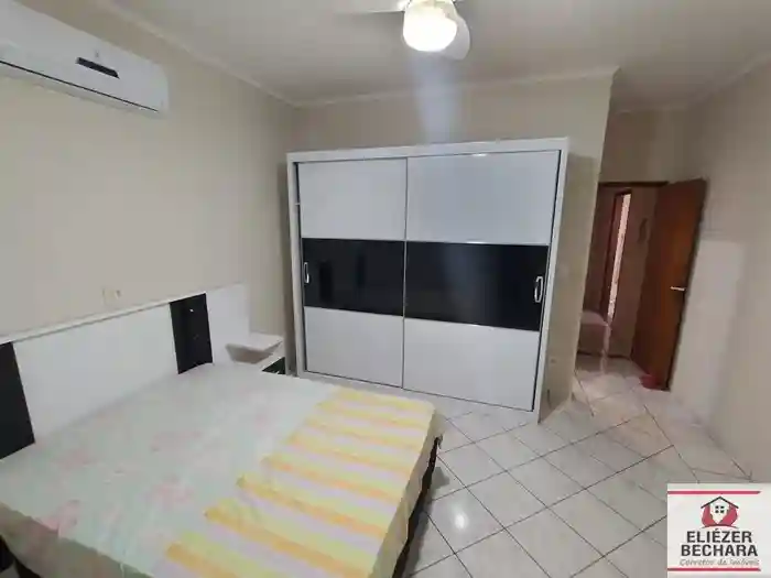 Casa com 3 quartos à venda, 220m² — foto 35 de 42