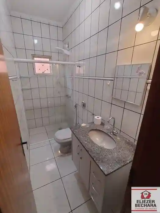 Casa com 3 quartos à venda, 220m² — foto 33 de 42