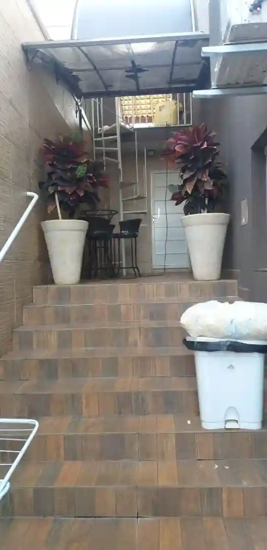 Casa de Condomínio com 4 quartos à venda, 368m² — foto 11 de 21