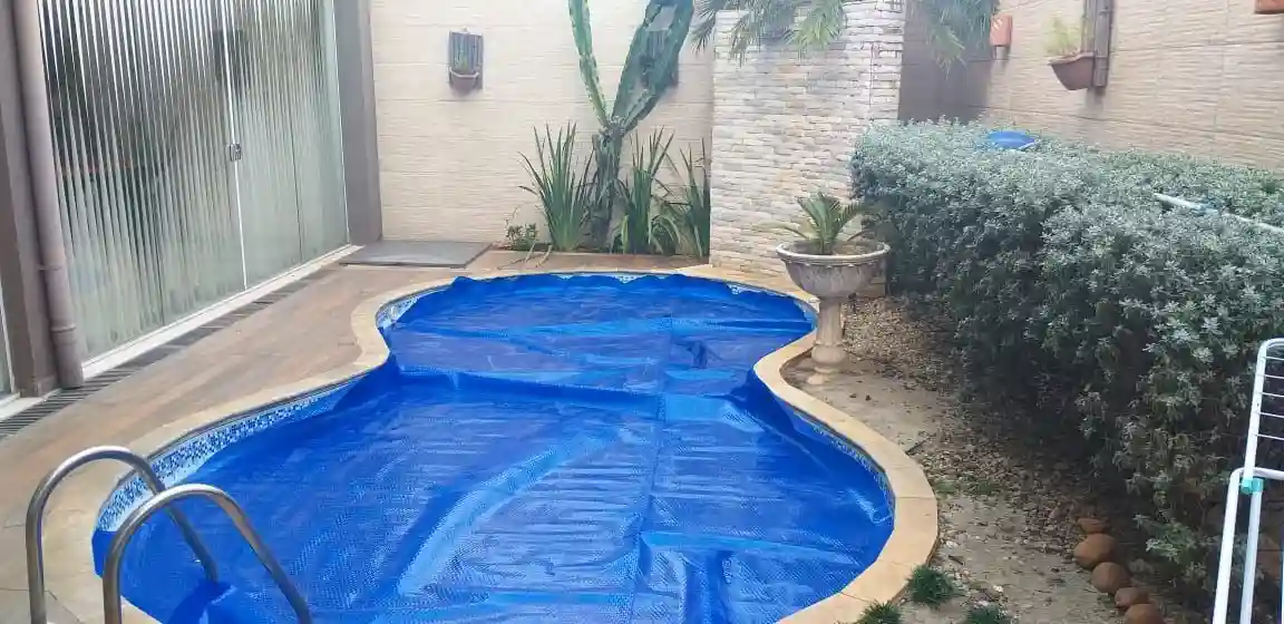 Casa de Condomínio com 4 quartos à venda, 368m² — foto 10 de 21