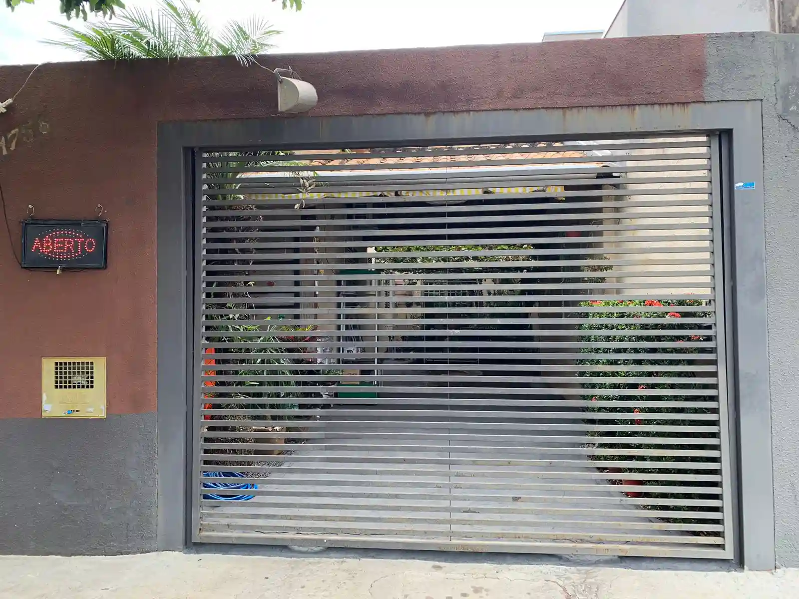 Casa com 2 quartos à venda, 130m² — foto 1 de 16