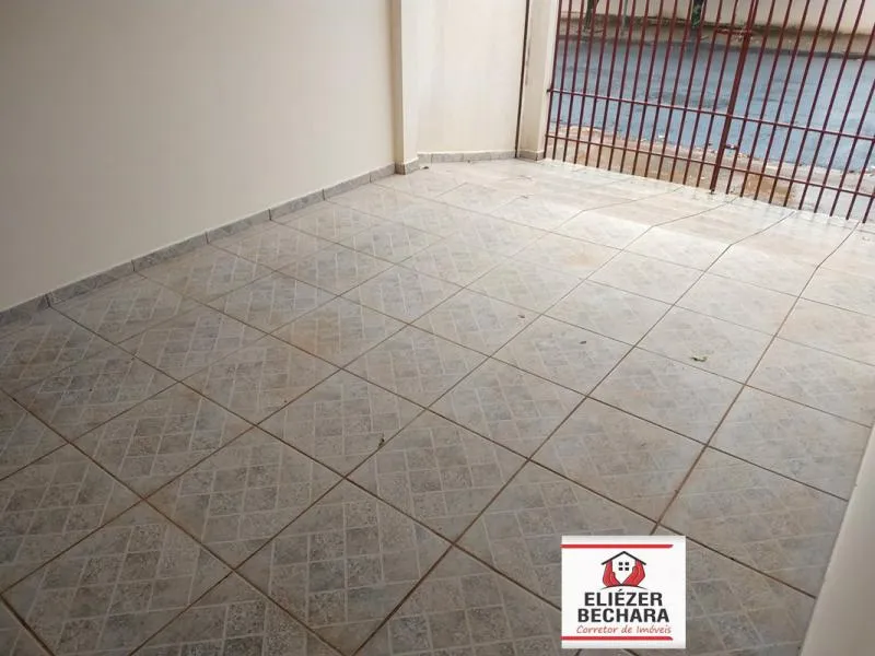 Casa à venda — foto 5 de 11