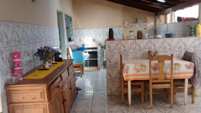 Casa à venda — foto 1 de 6