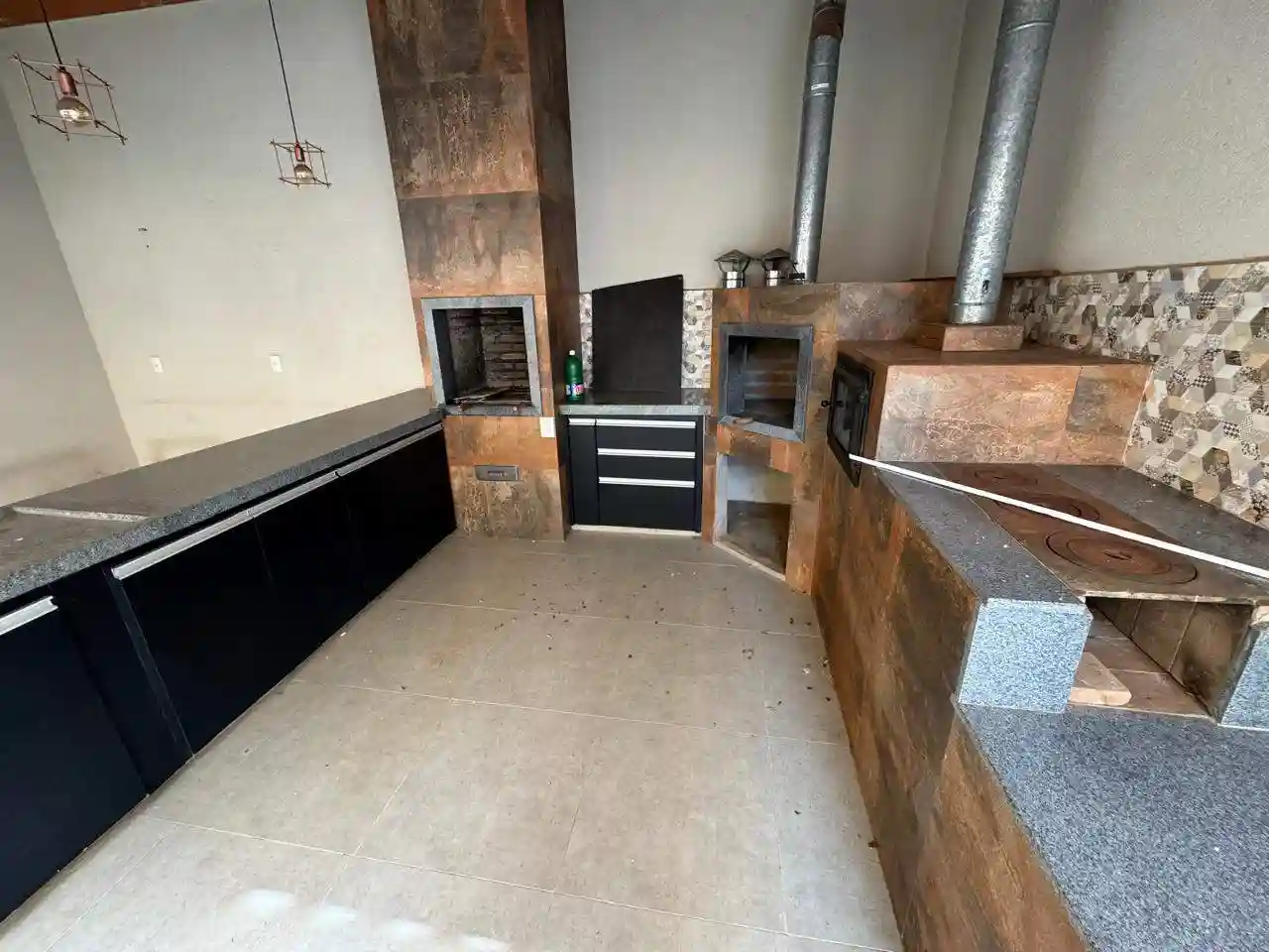 Casa de Condomínio com 3 quartos à venda, 120m² — foto 1 de 12
