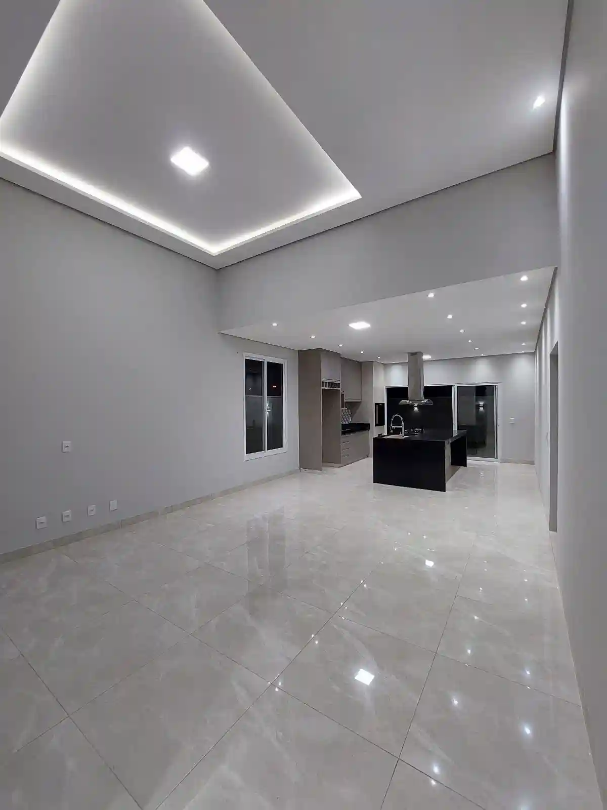 Casa de Condomínio com 3 quartos à venda, 308m² — foto 7 de 14