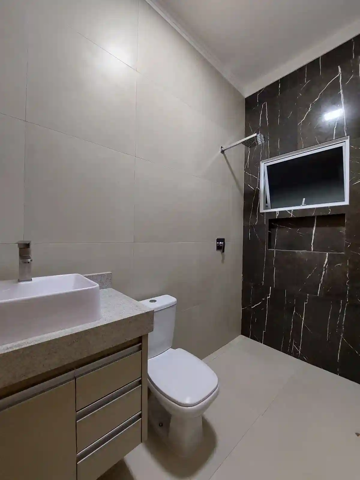 Casa de Condomínio com 3 quartos à venda, 308m² — foto 13 de 14