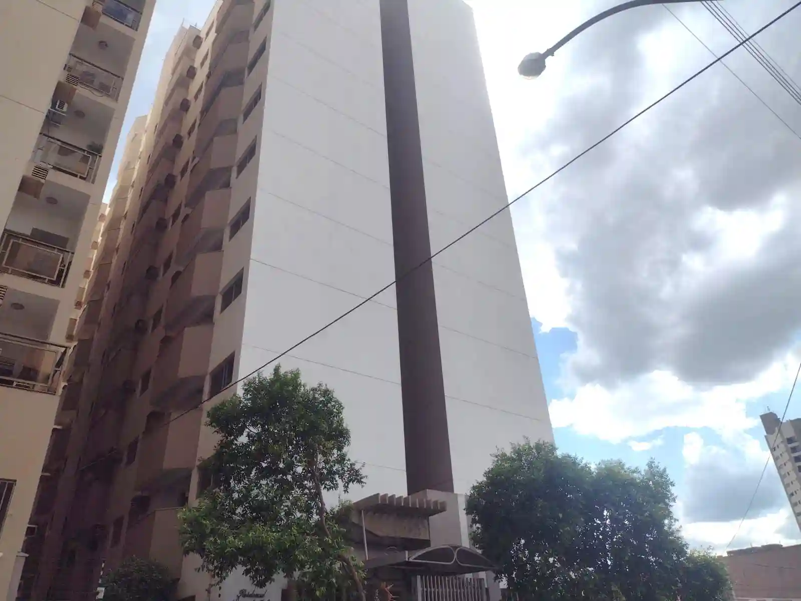 Apartamento com 1 quarto para aluguel, 50m² — foto 2 de 13