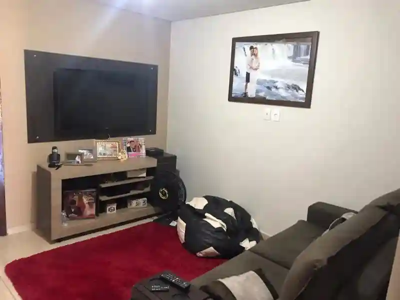 Casa com 2 quartos à venda, 200m² — foto 4 de 9