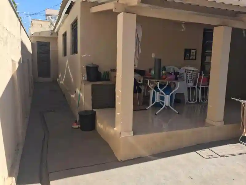 Casa com 2 quartos à venda, 200m² — foto 9 de 9