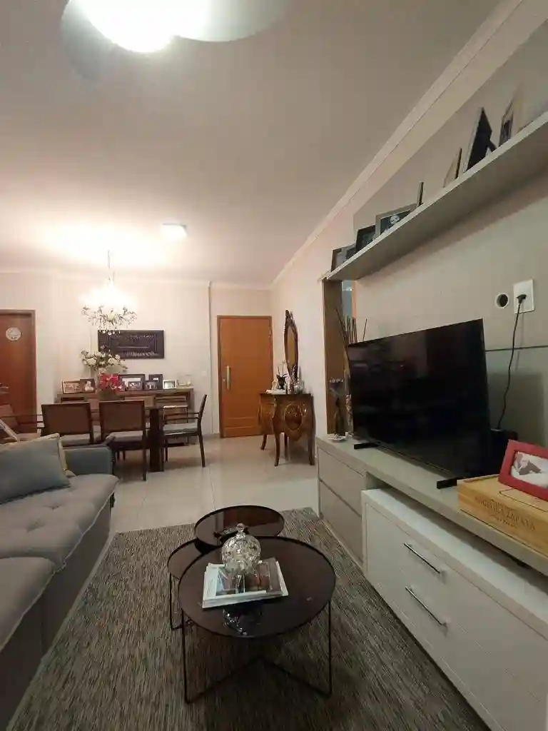 Apartamento com 3 quartos à venda, 100m² — foto 5 de 12