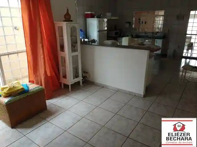 Casa com 3 quartos à venda, 180m² — foto 11 de 49