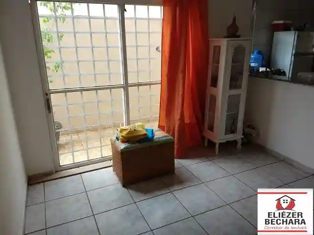 Casa com 3 quartos à venda, 180m² — foto 13 de 49