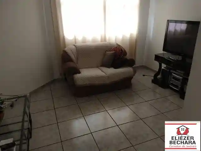 Casa com 3 quartos à venda, 180m² — foto 3 de 49