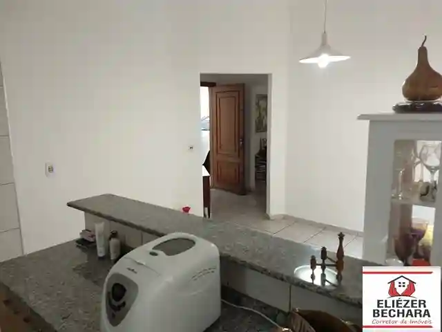 Casa com 3 quartos à venda, 180m² — foto 20 de 49