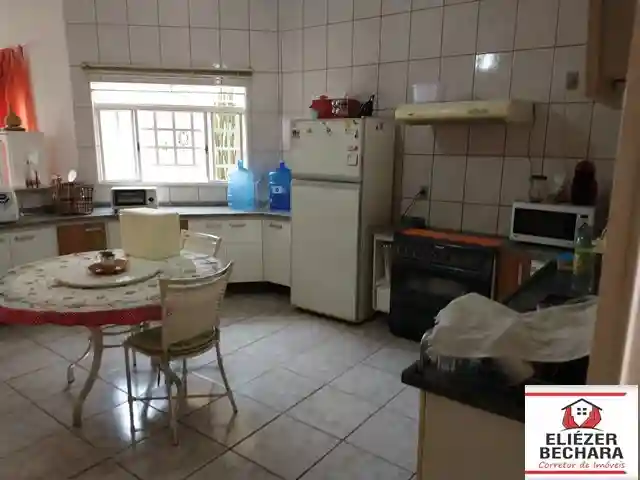 Casa com 3 quartos à venda, 180m² — foto 40 de 49