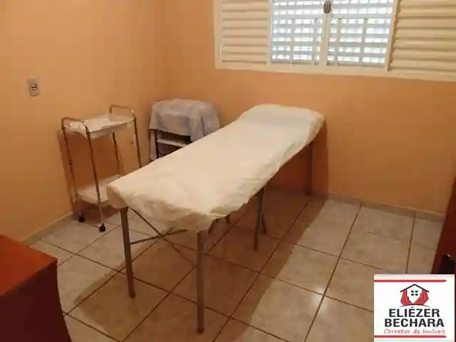 Casa com 3 quartos à venda, 180m² — foto 27 de 49