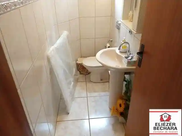 Casa com 3 quartos à venda, 180m² — foto 9 de 49
