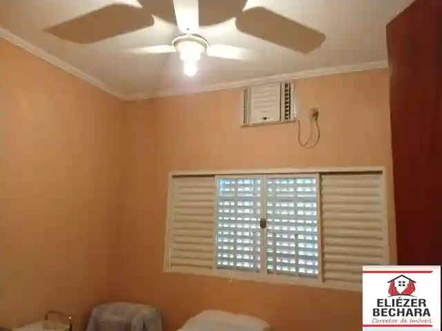 Casa com 3 quartos à venda, 180m² — foto 28 de 49