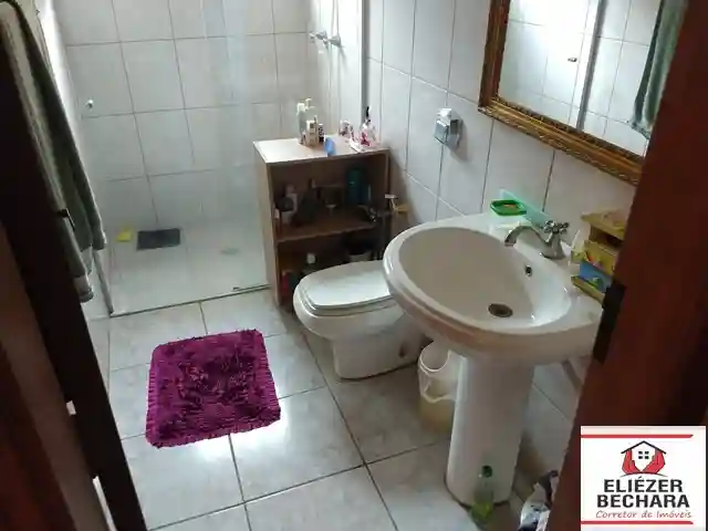 Casa com 3 quartos à venda, 180m² — foto 31 de 49