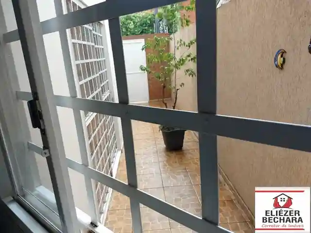 Casa com 3 quartos à venda, 180m² — foto 19 de 49