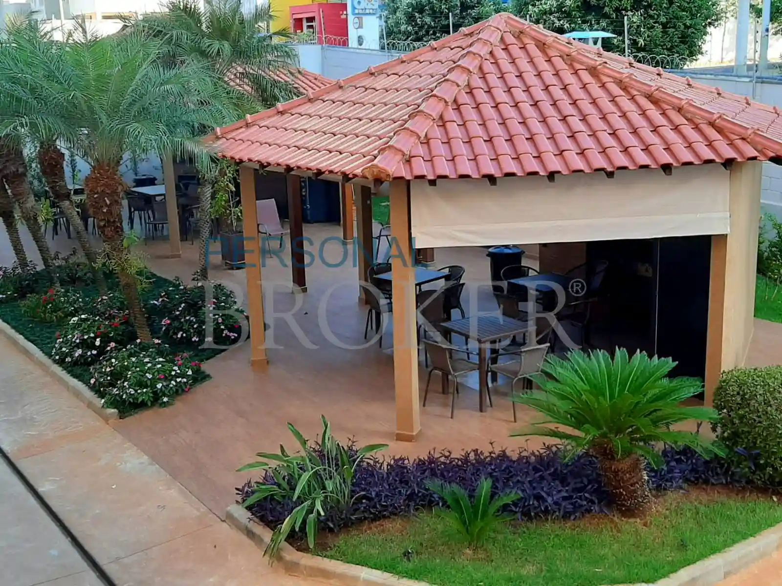Apartamento com 2 quartos à venda, 78m² — foto 2 de 7