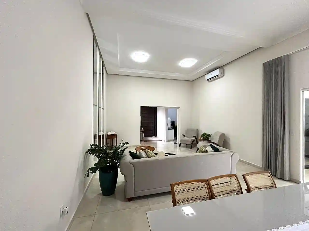 Casa de Condomínio com 3 quartos à venda, 360m² — foto 6 de 19