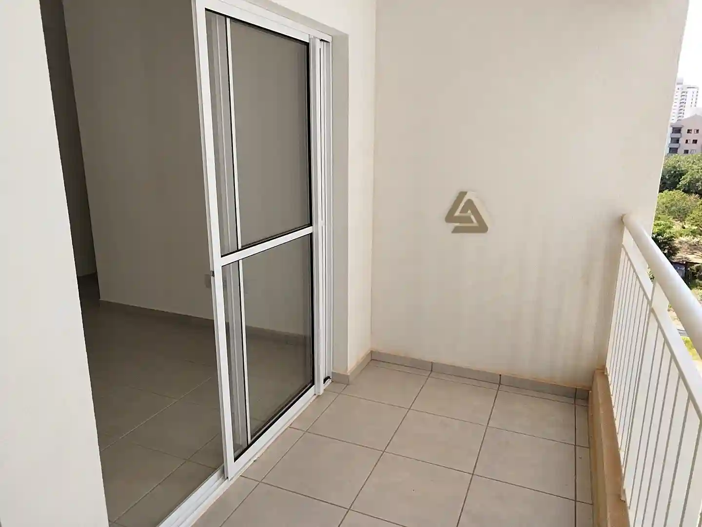 Apartamento com 3 quartos para aluguel, 100m² — foto 19 de 19