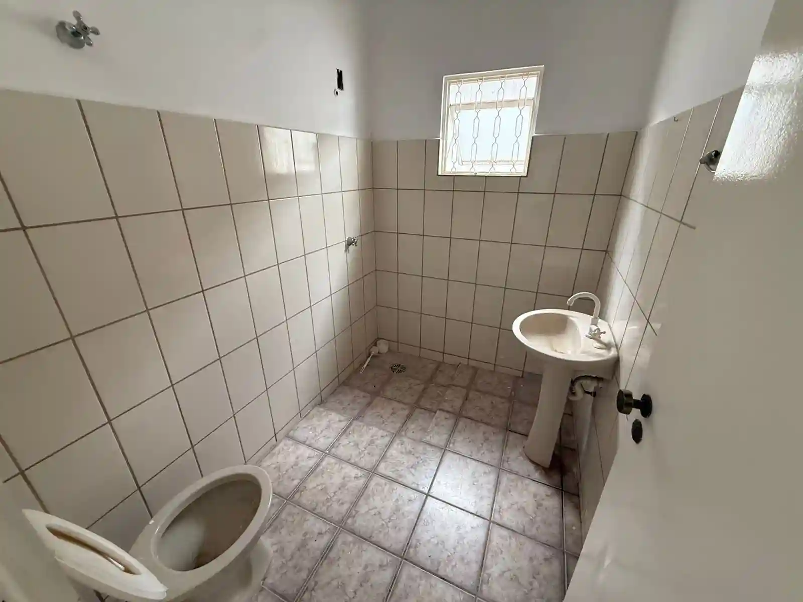 Casa Comercial  à venda, 175m² — foto 10 de 18
