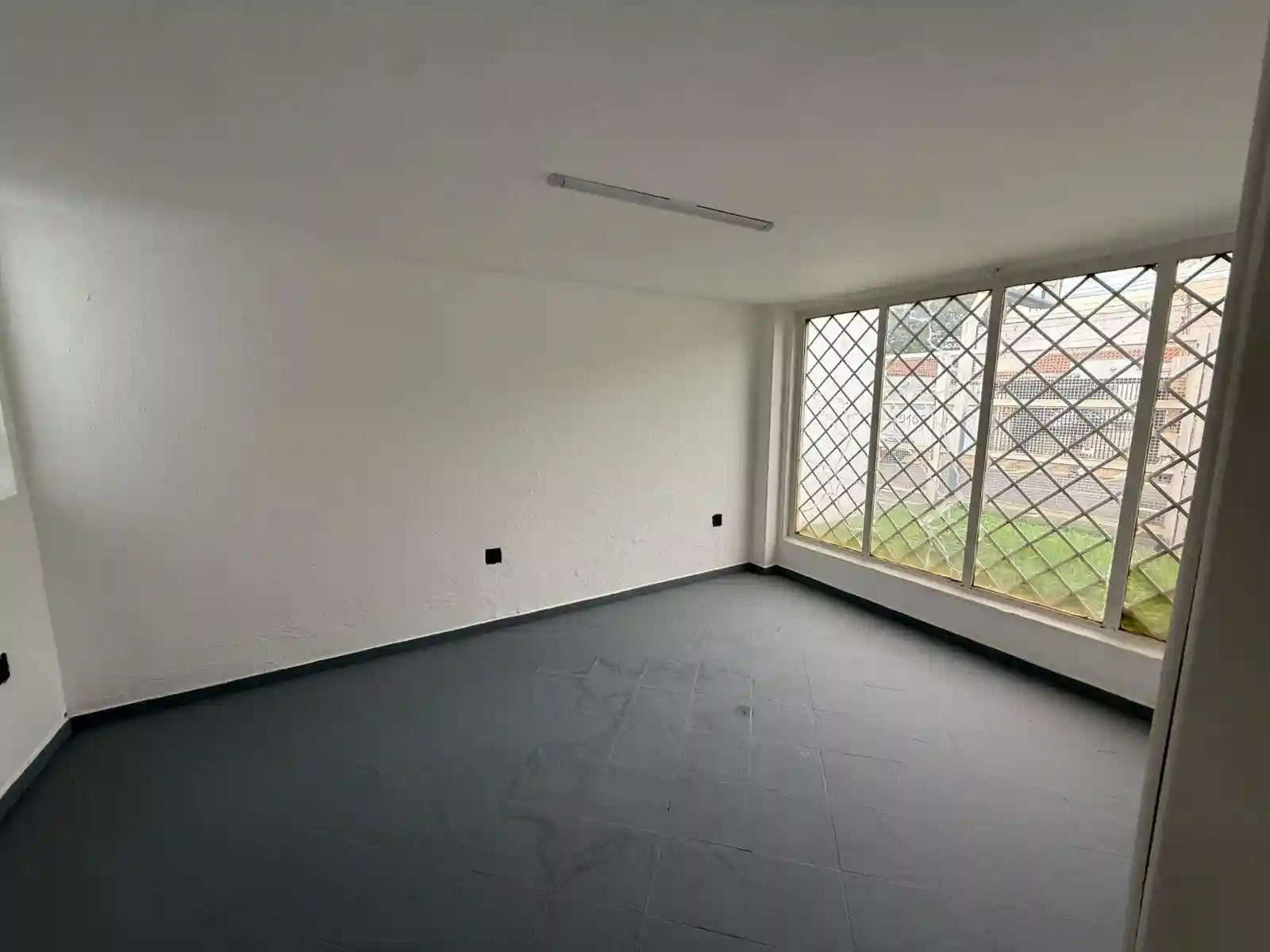 Casa Comercial  à venda, 175m² — foto 6 de 18