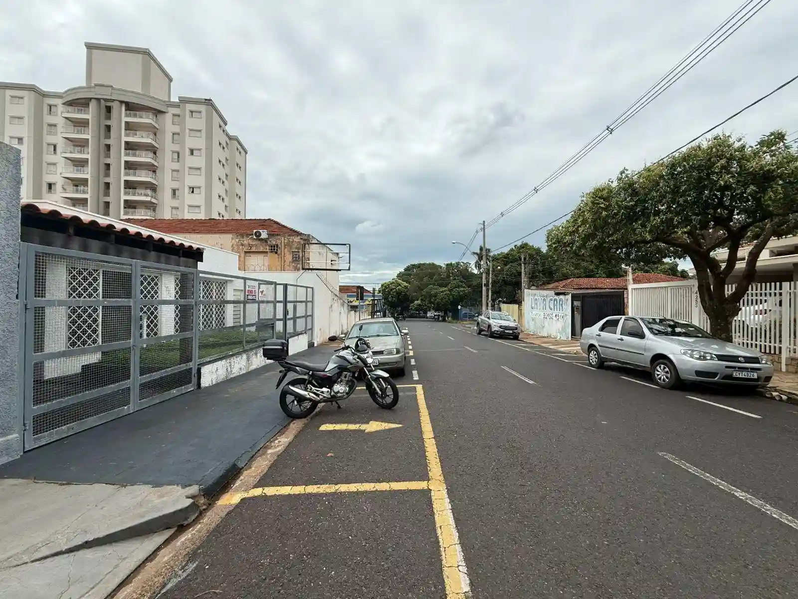 Casa Comercial  à venda, 175m² — foto 2 de 18