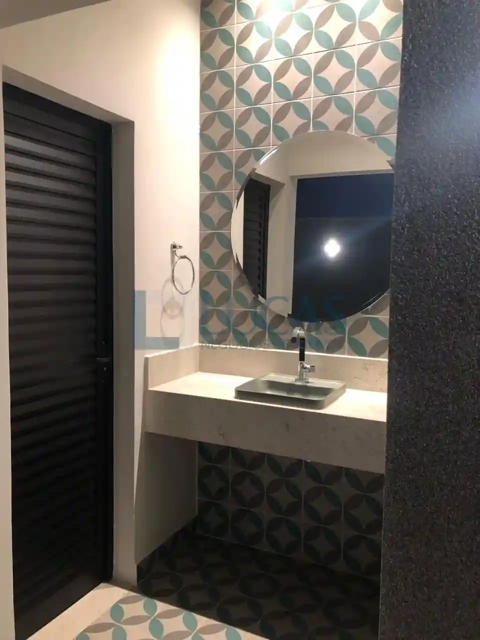 Casa de Condomínio com 3 quartos à venda, 228m² — foto 9 de 15