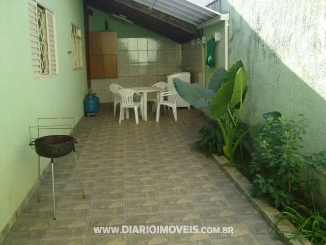 Casa à venda — foto 3 de 4