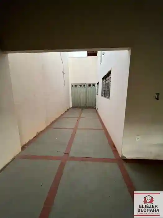 Casa com 3 quartos à venda, 220m² — foto 7 de 18