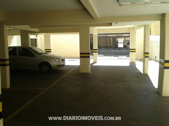 Apartamento à venda — foto 2 de 2